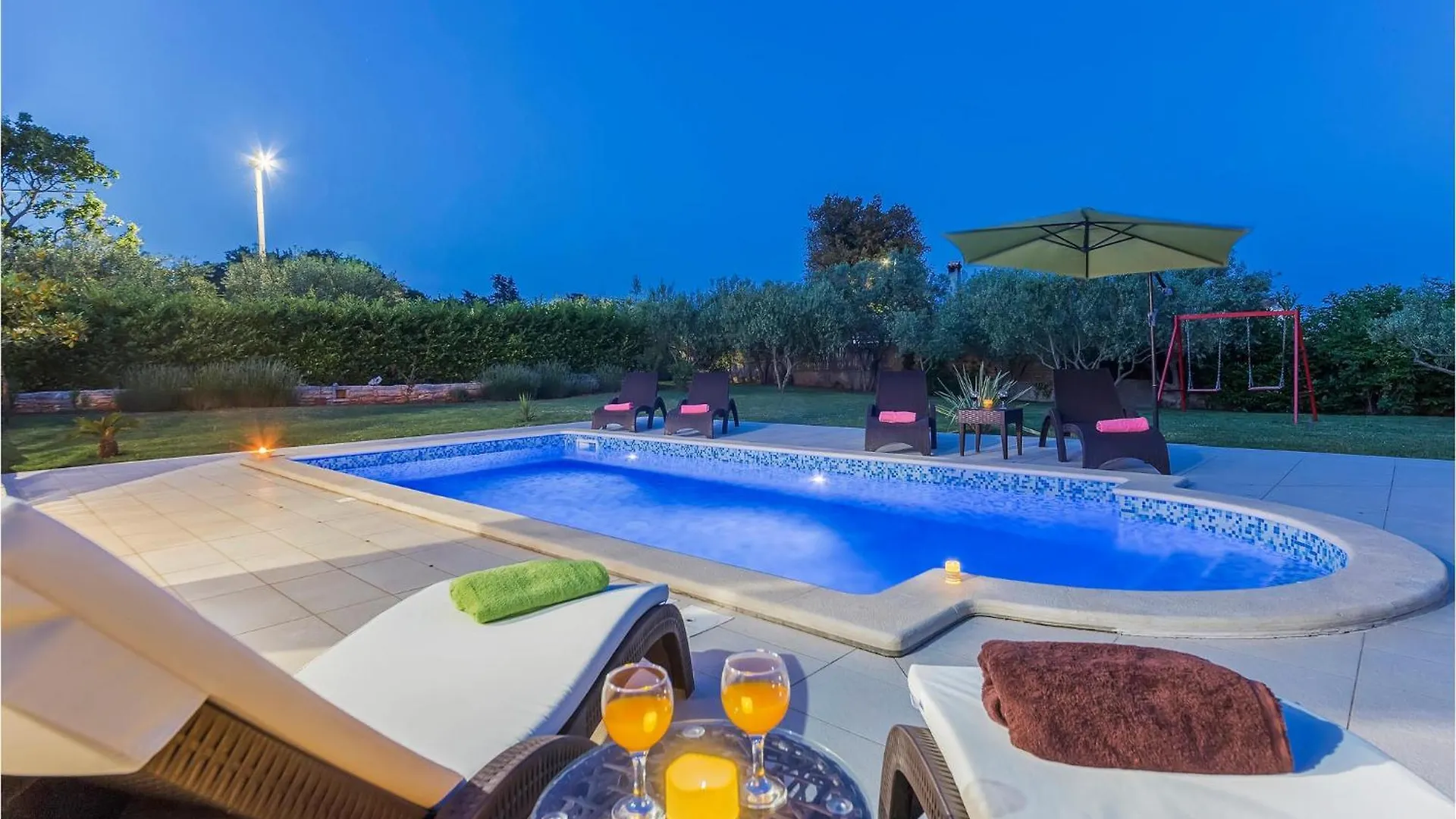 Дом отдыха Stunning Home In Krnica With Wifi