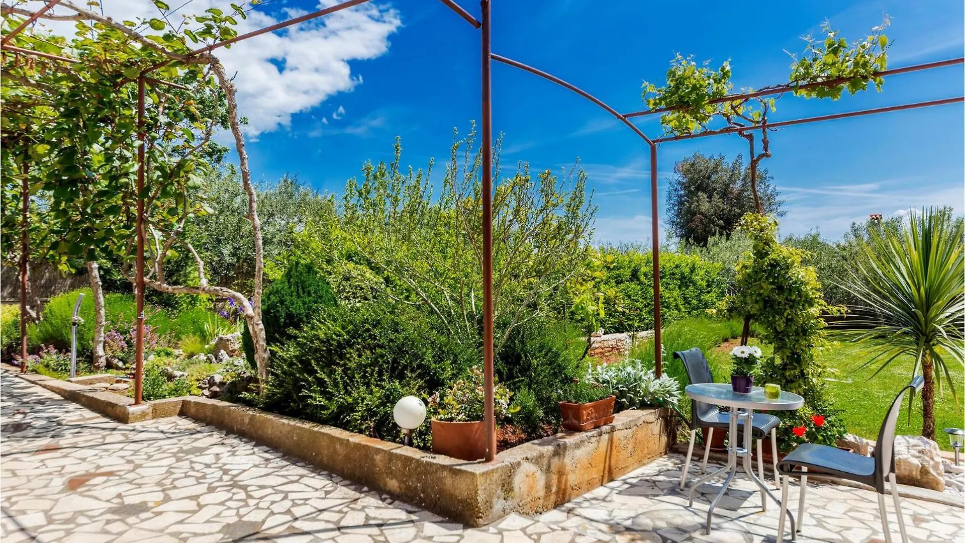Stunning Home In Krnica With Wifi Хорватия