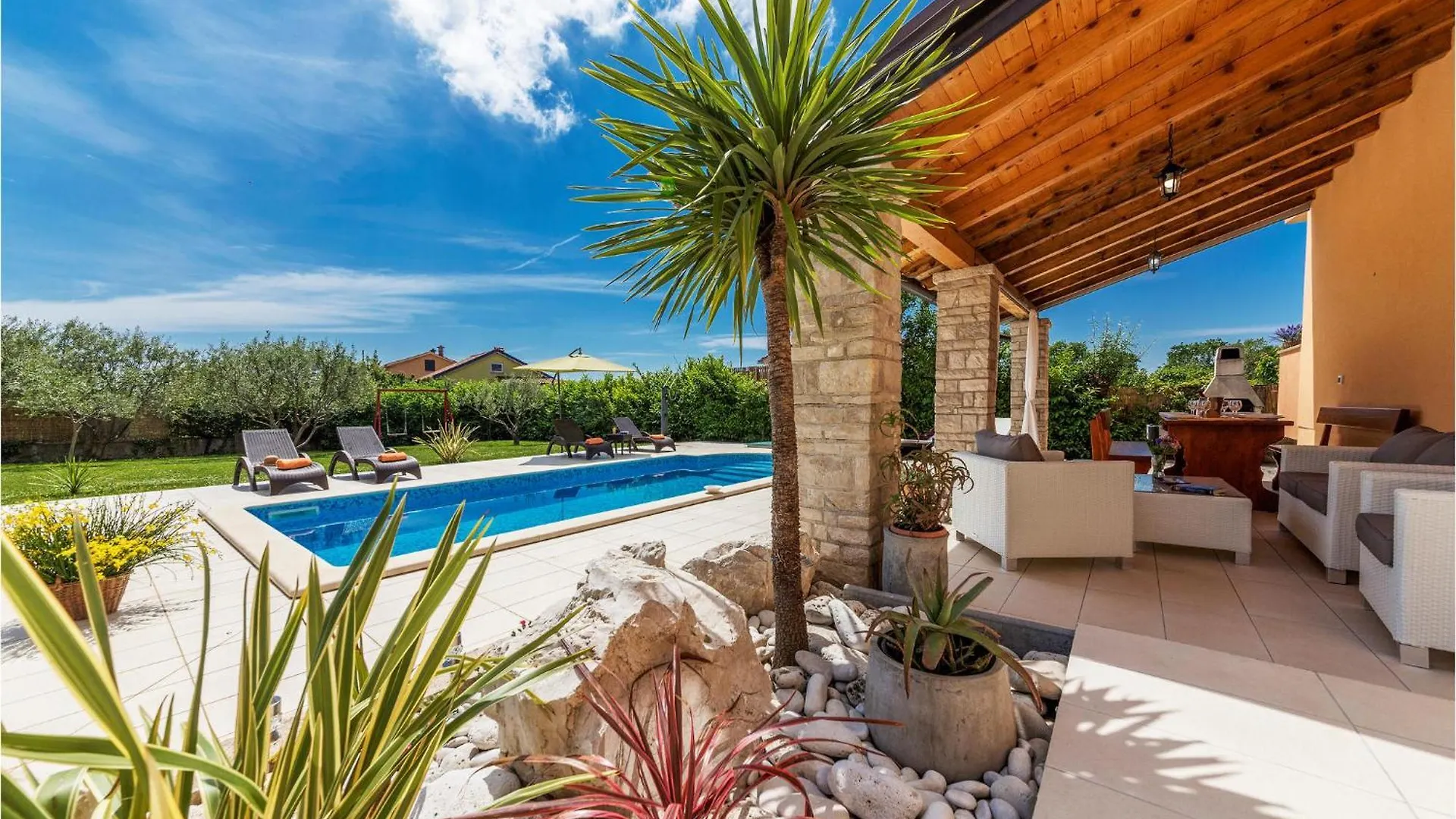 Stunning Home In Krnica With Wifi Хорватия