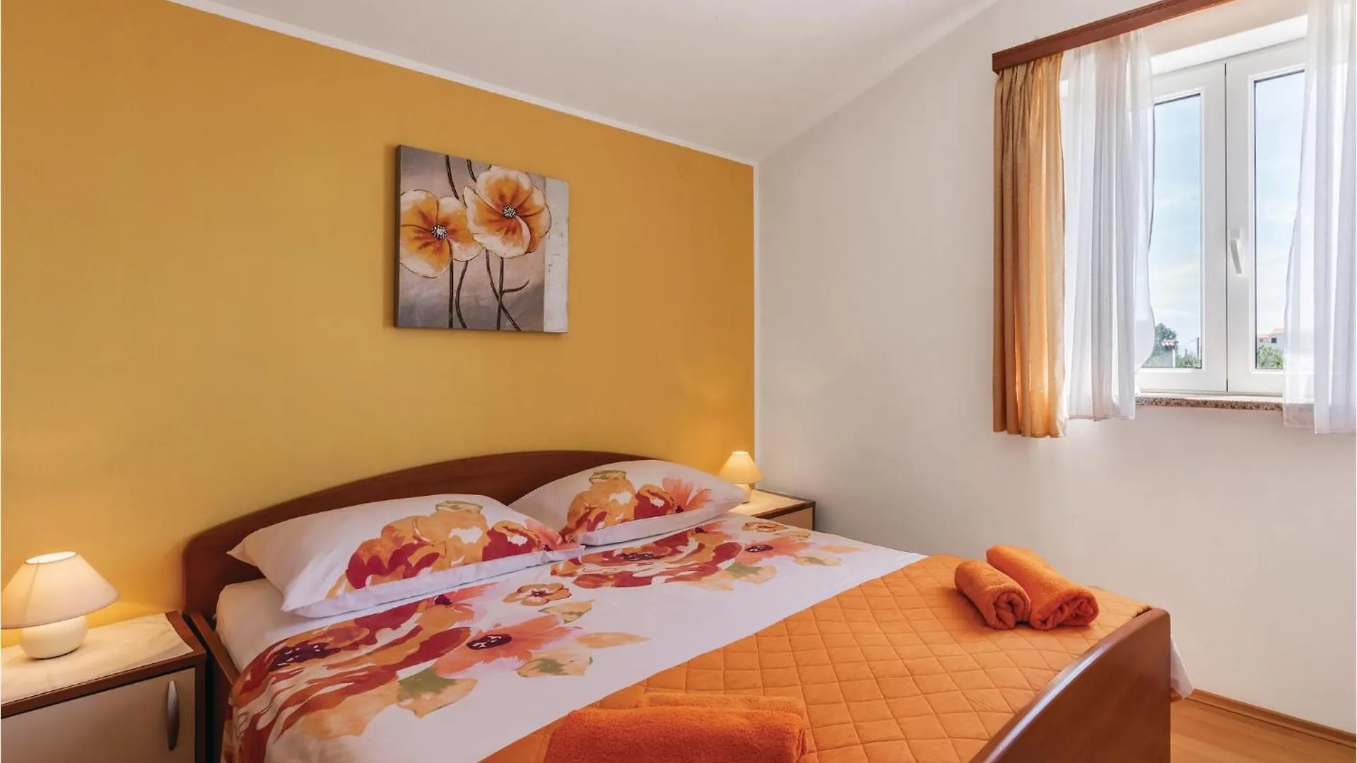 Stunning Home In Krnica With Wifi